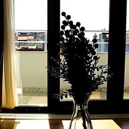Hotell Beans House 3*